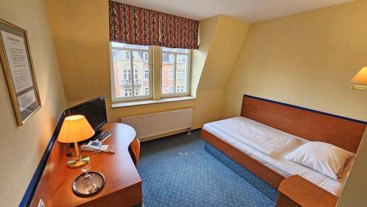 Hotel Amadeus Dresden Neustadt Bagian luar foto