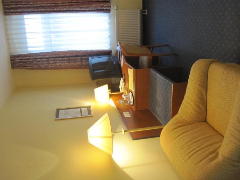 Hotel Amadeus Dresden Neustadt Bagian luar foto