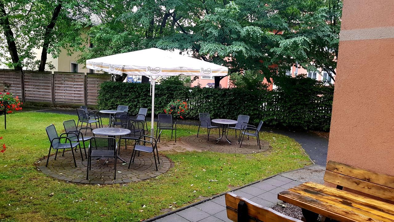 Hotel Amadeus Dresden Neustadt Bagian luar foto